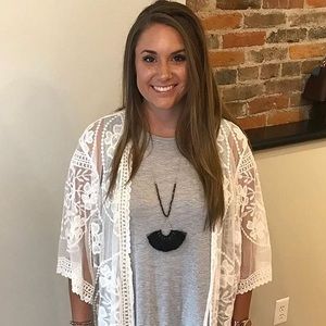 Meet your Posher, Holly